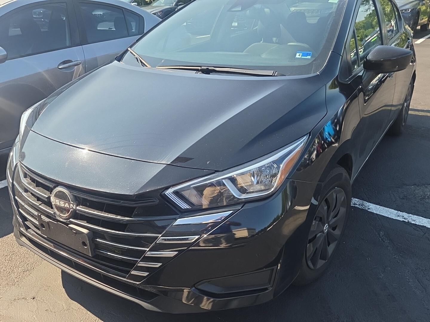 2023 NISSAN Versa