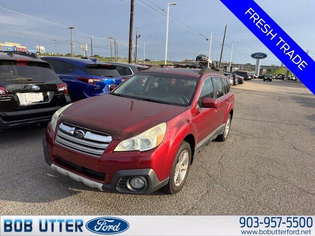2013 SUBARU Outback