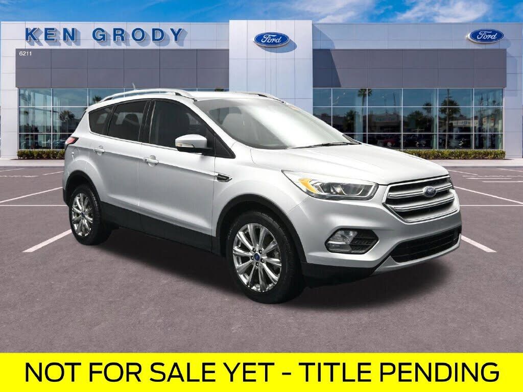 2017 FORD Escape