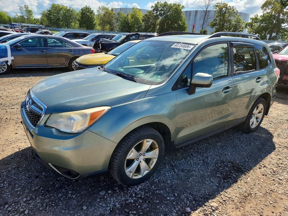 2014 SUBARU Forester