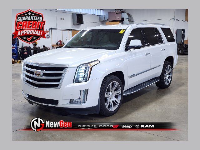 2016 CADILLAC Escalade