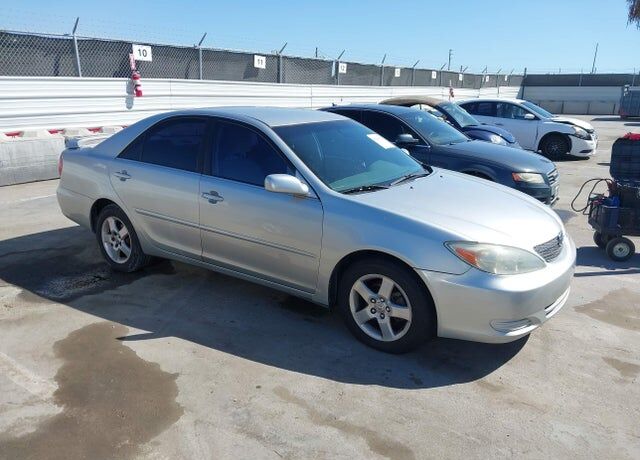 2003 TOYOTA Camry