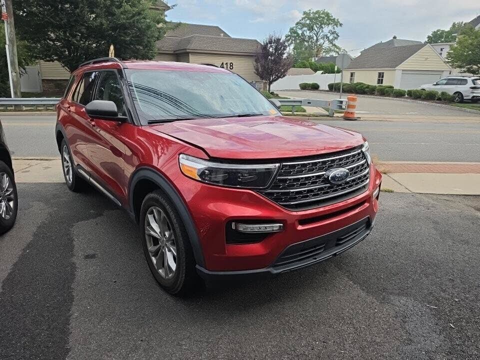 2021 FORD Explorer