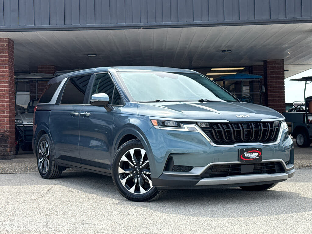 2023 KIA Carnival
