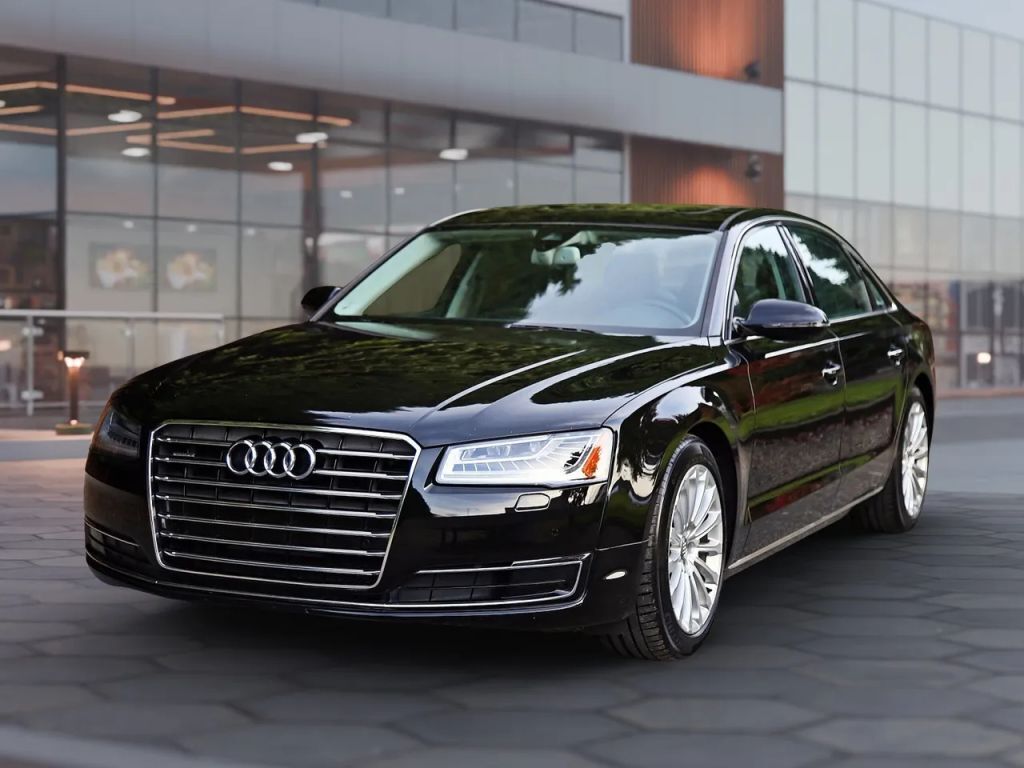 2015 AUDI A8