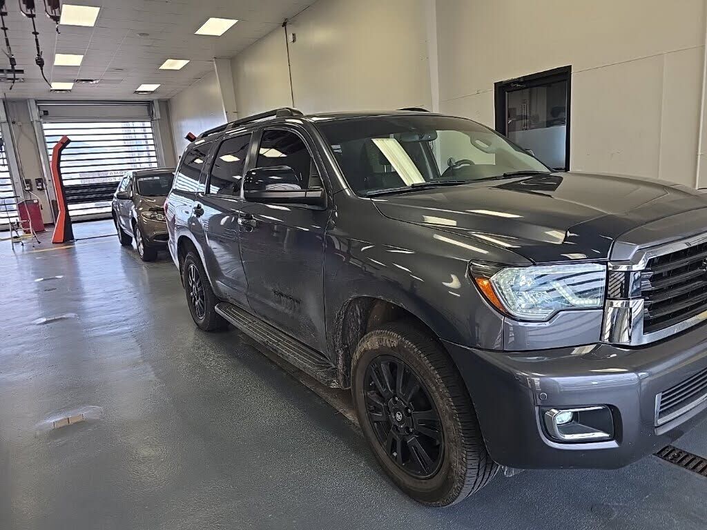 2019 TOYOTA Sequoia