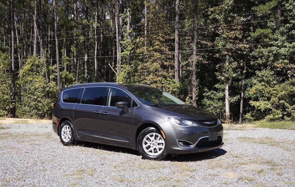 2020 CHRYSLER Pacifica