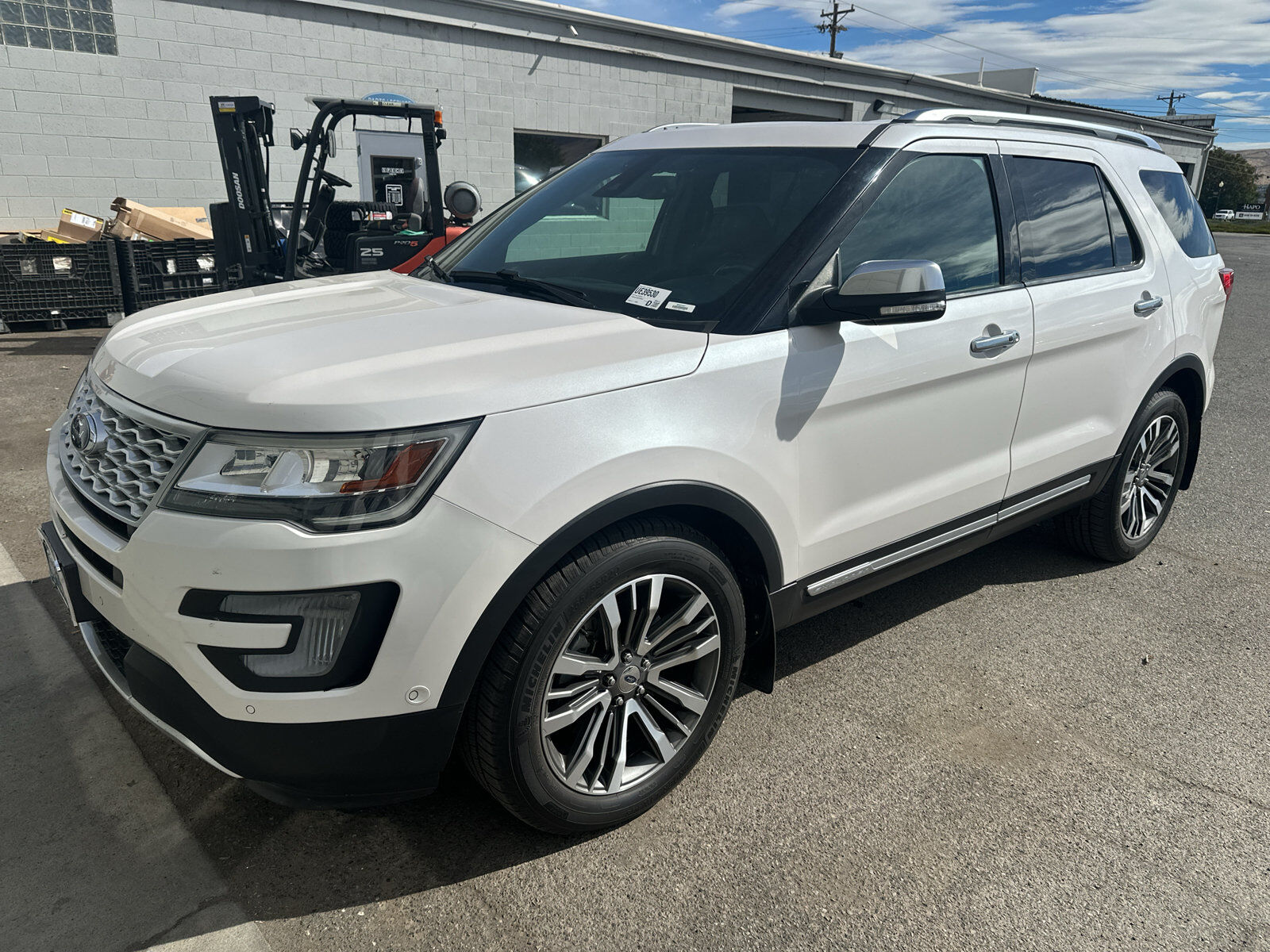 2017 FORD Explorer
