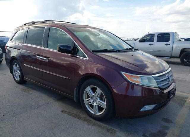 2012 HONDA Odyssey