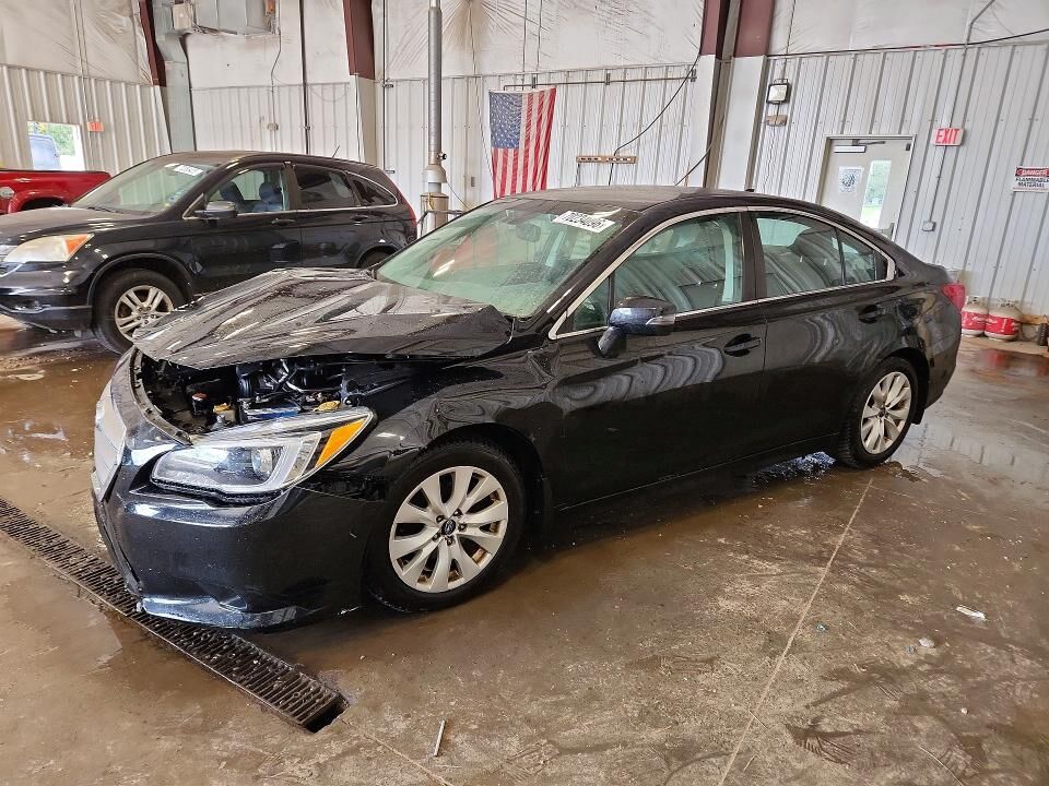 2016 SUBARU Legacy