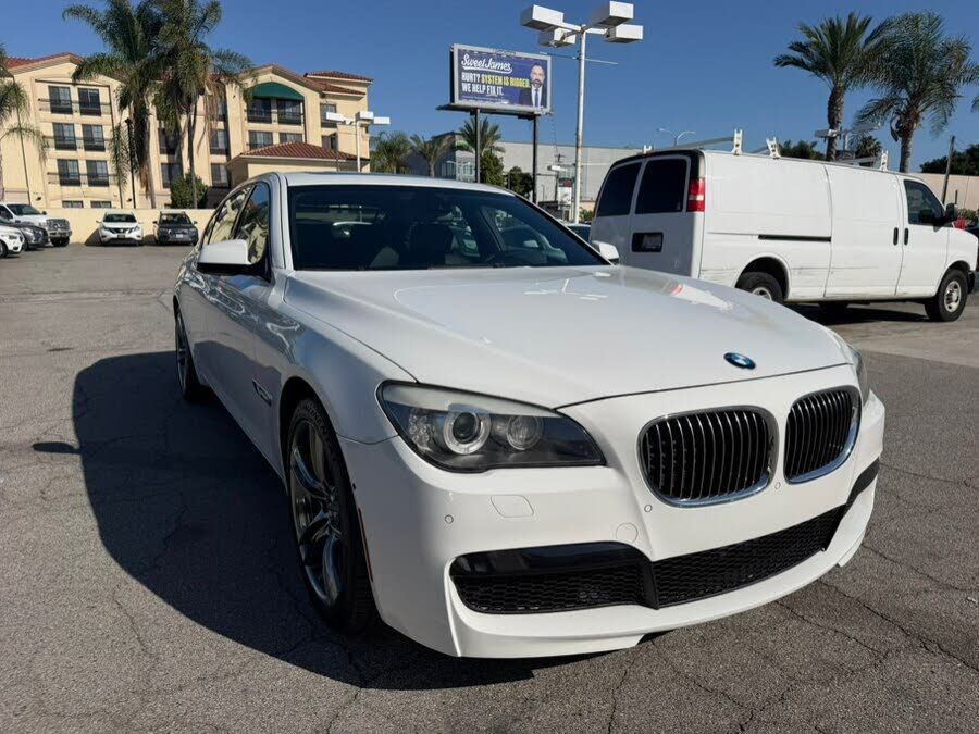 2012 BMW 7 Series