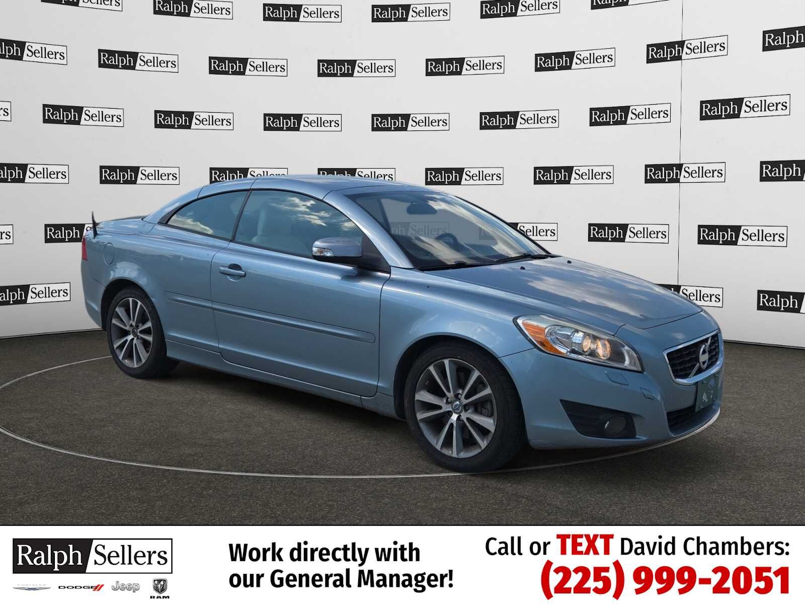 2011 VOLVO C70