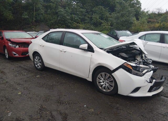 2016 TOYOTA Corolla
