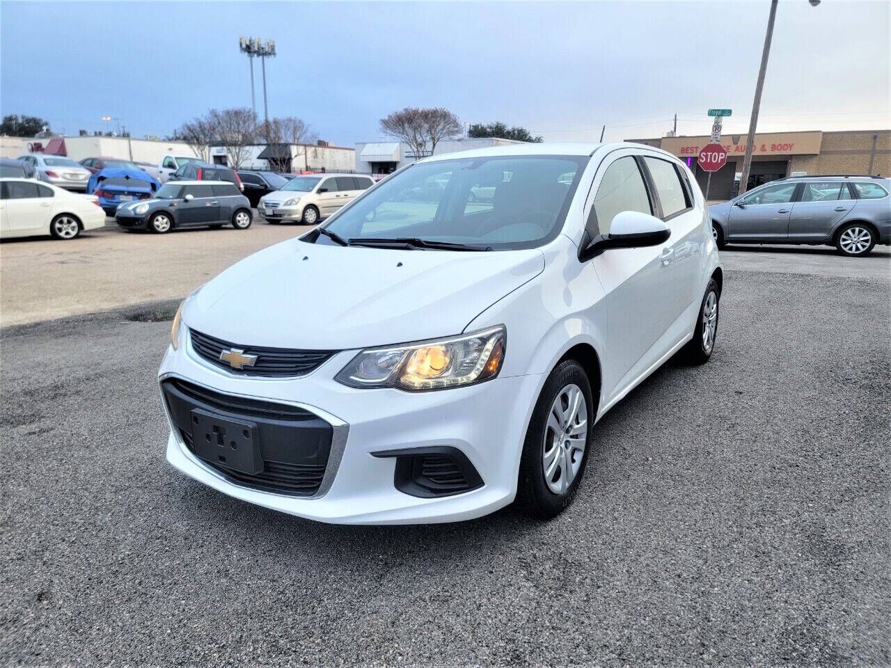 2017 CHEVROLET Sonic