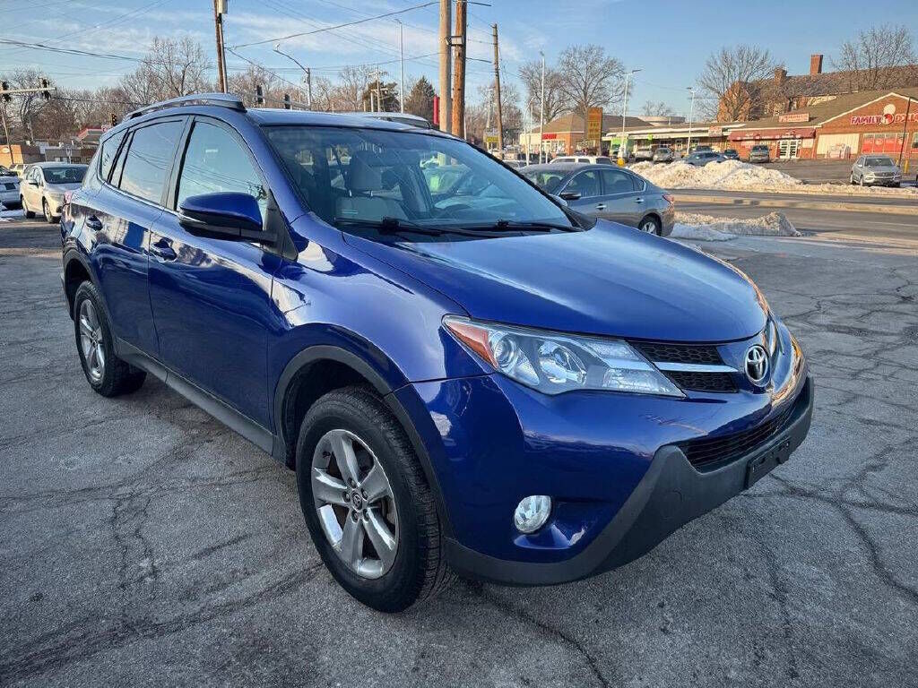 2015 TOYOTA RAV4