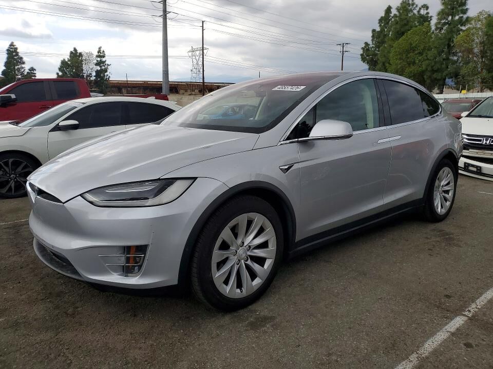 2018 TESLA Model X
