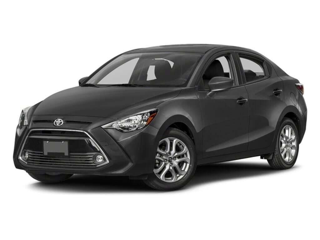 2017 TOYOTA Yaris