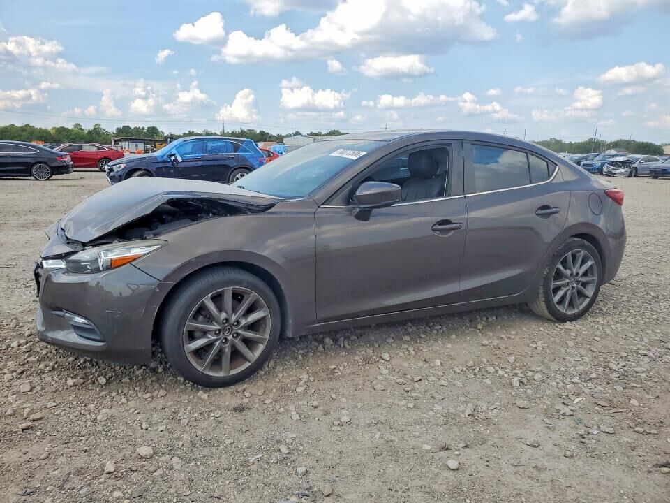 2018 MAZDA Mazda3