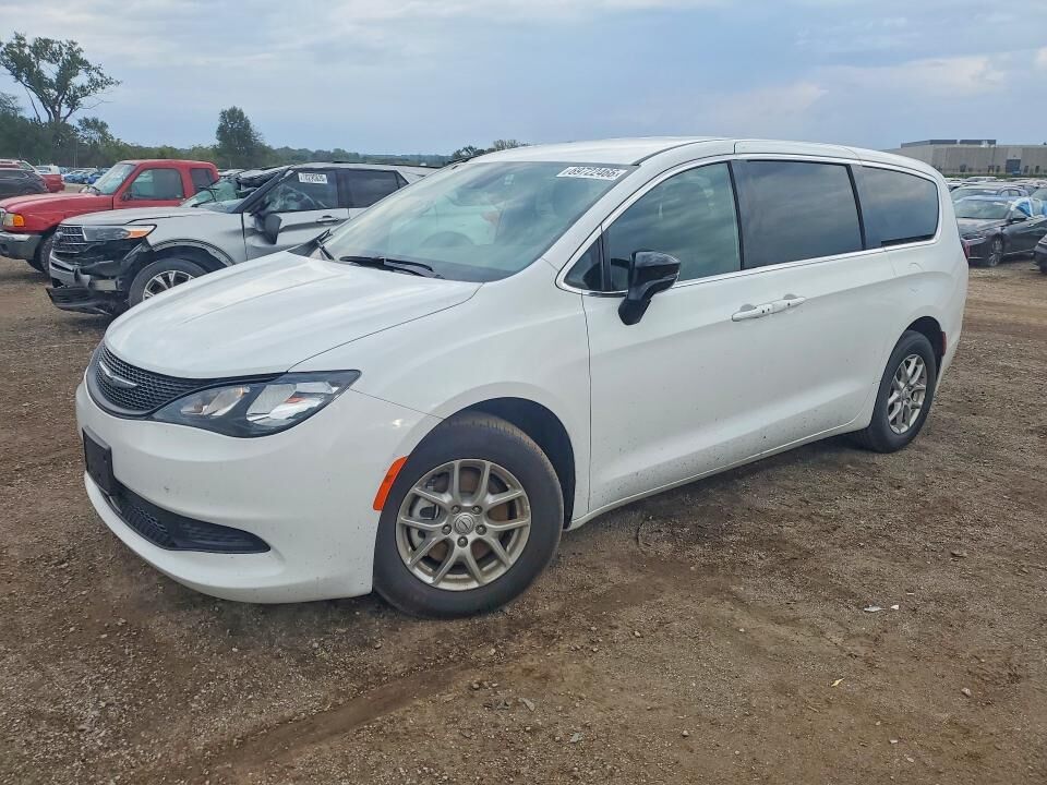 2026 CHRYSLER Voyager