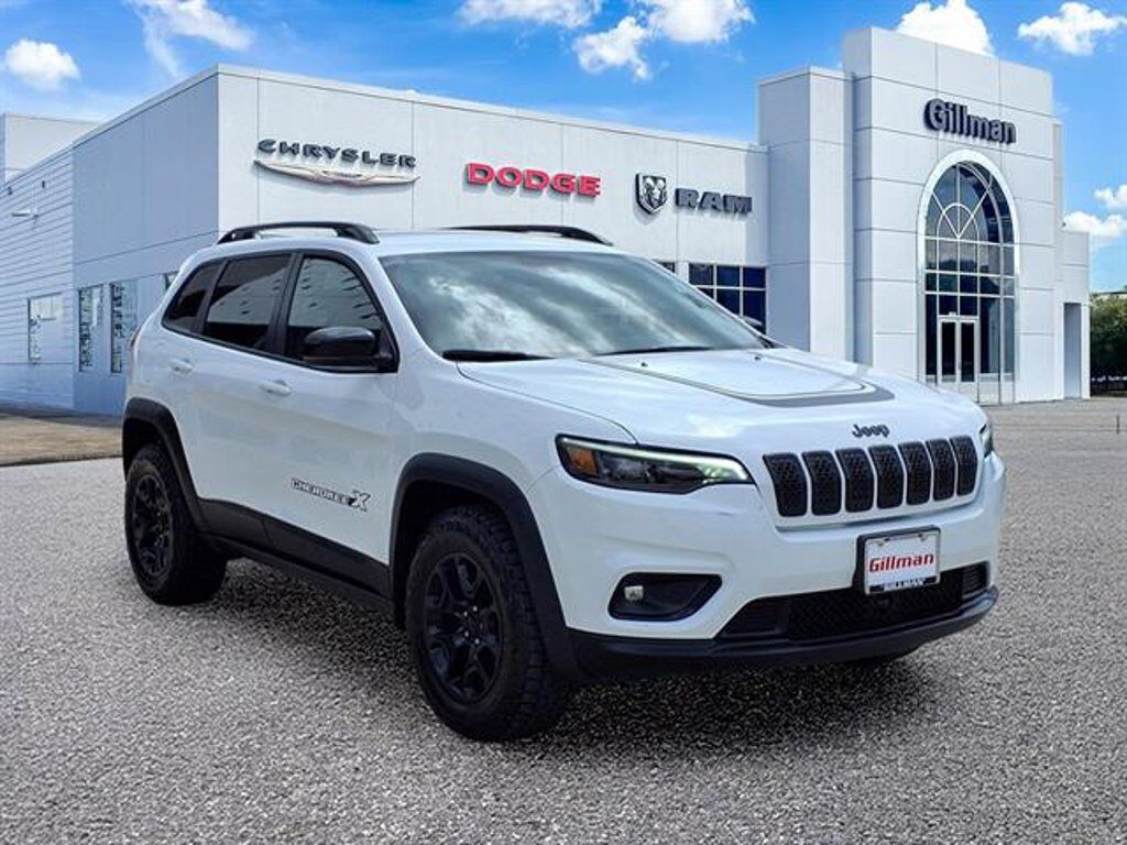 2022 JEEP Cherokee