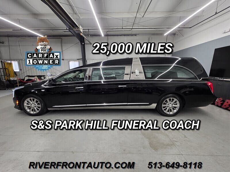 2019 CADILLAC Funeral Coach