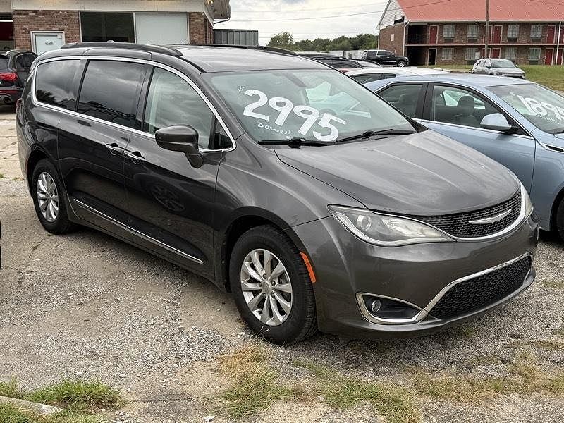 2017 CHRYSLER Pacifica