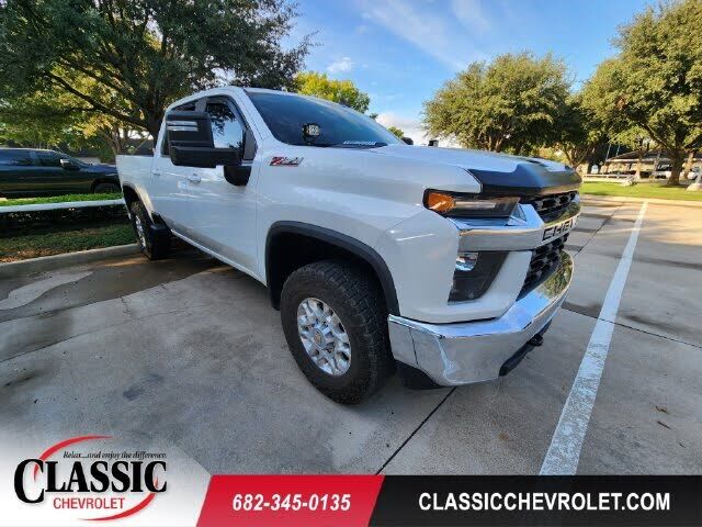 2023 CHEVROLET Silverado HD