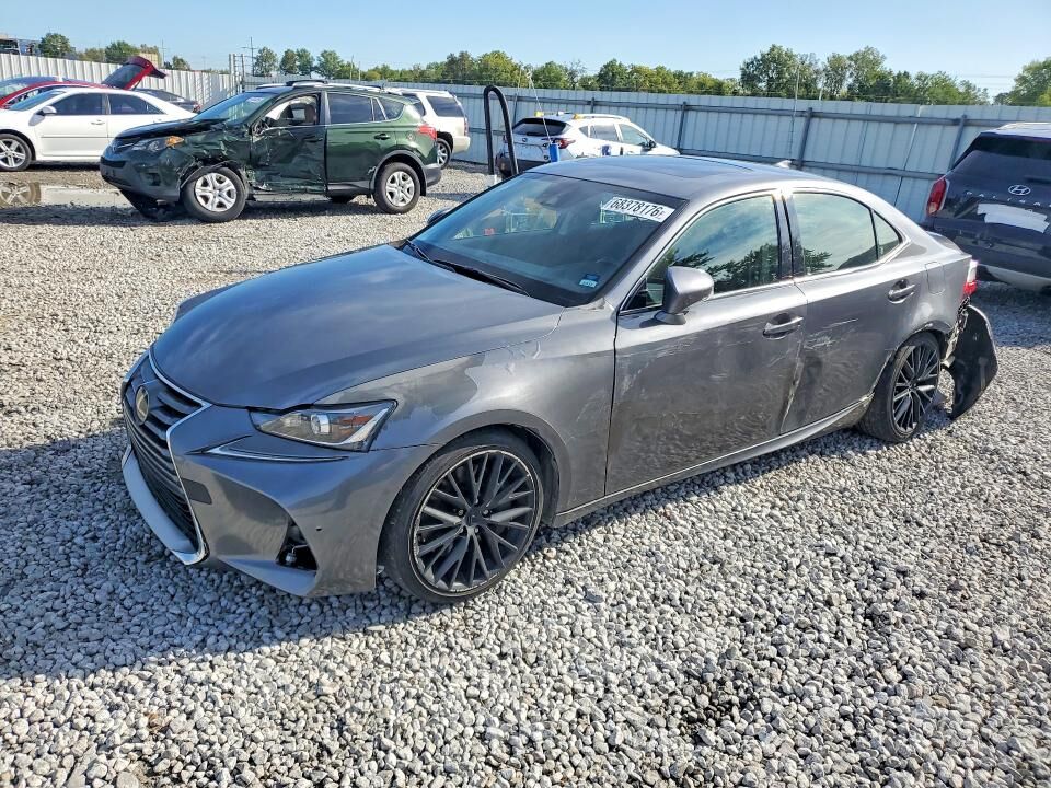2017 LEXUS IS
