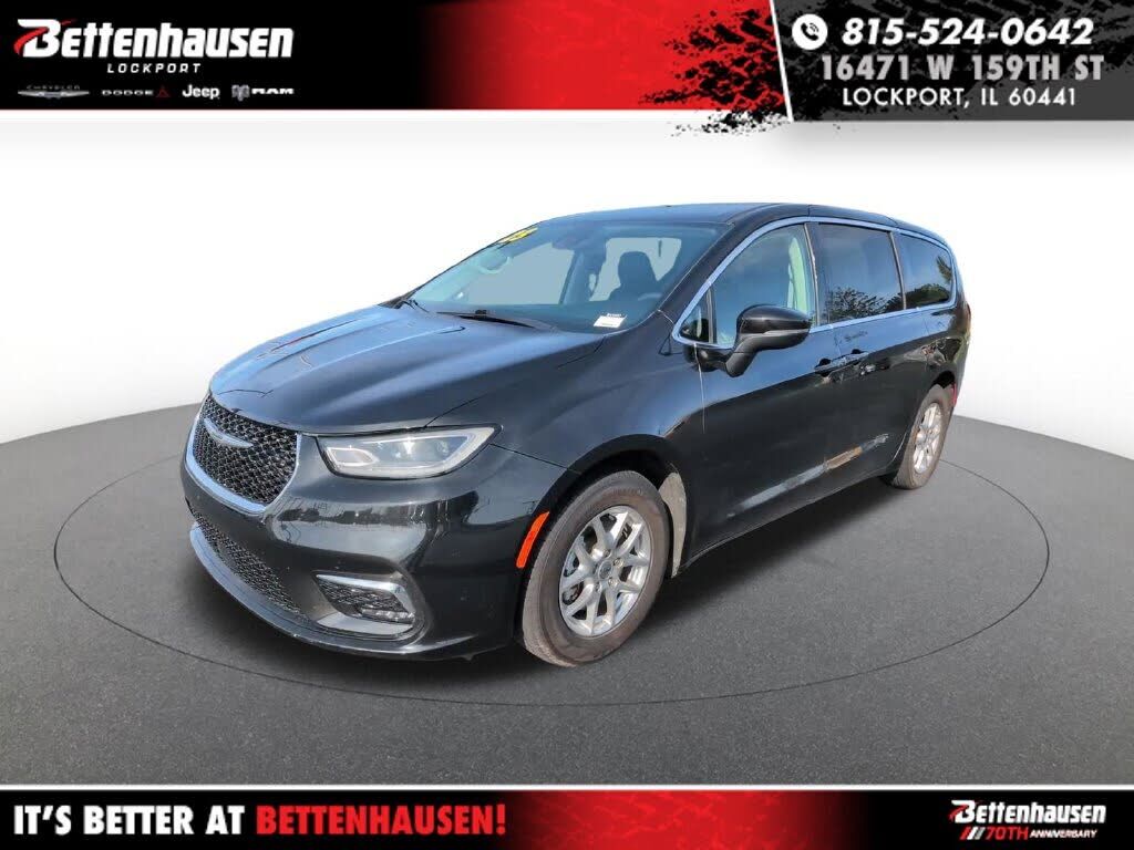 2023 CHRYSLER Pacifica