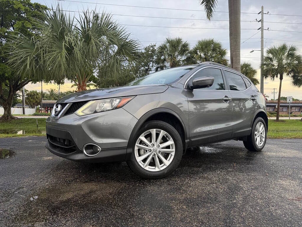 2017 NISSAN Rogue