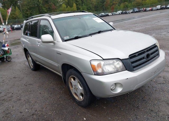 2005 TOYOTA Highlander