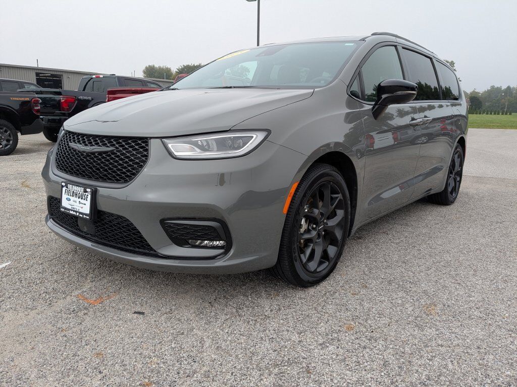 2025 CHRYSLER Pacifica