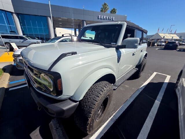2023 FORD Bronco