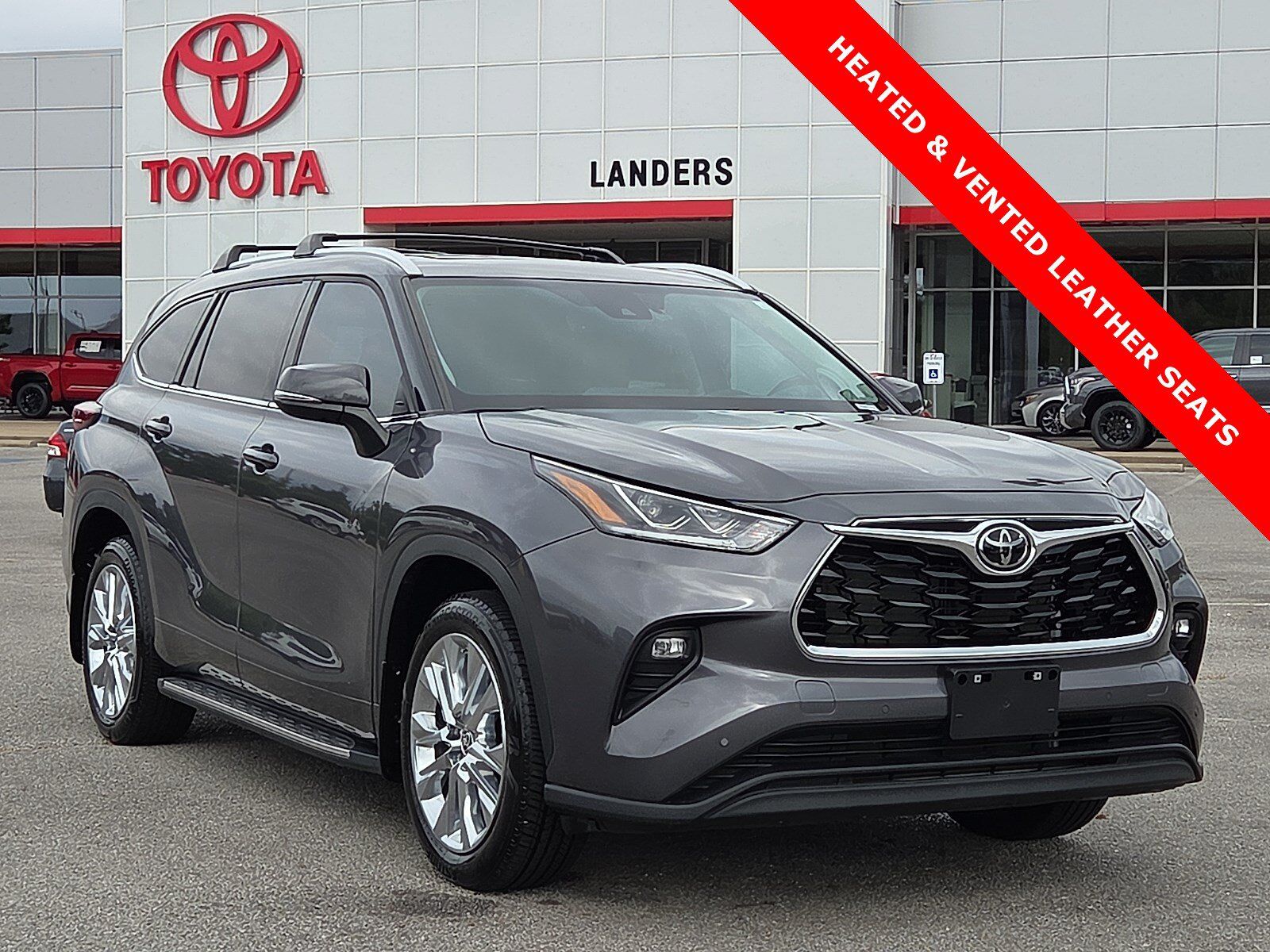 2025 TOYOTA Highlander