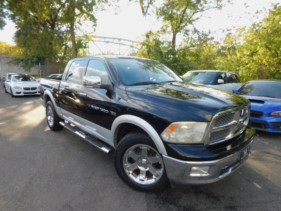 2012 DODGE Ram