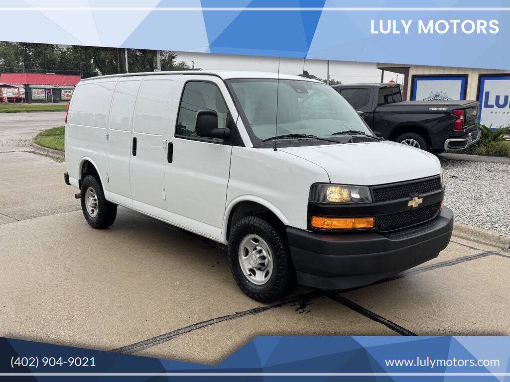 2019 CHEVROLET Express