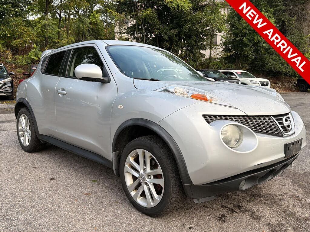 2013 NISSAN Juke