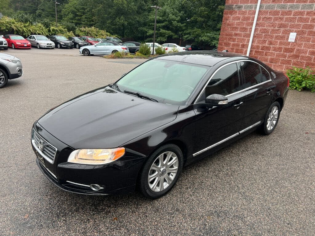 2011 VOLVO S80