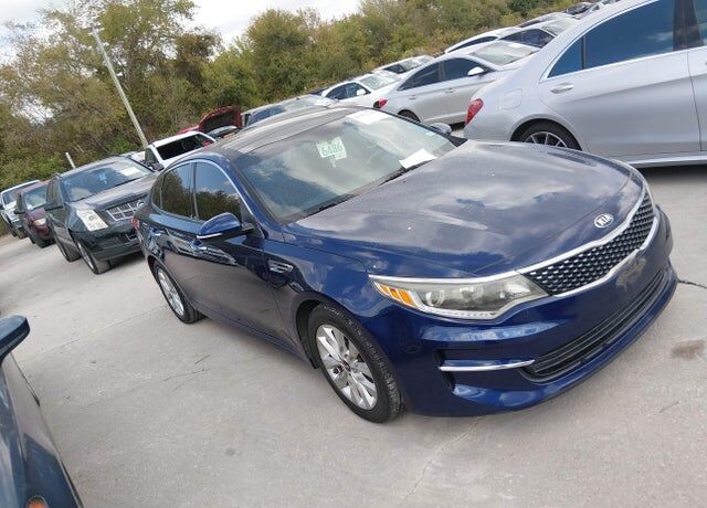 2018 KIA Optima