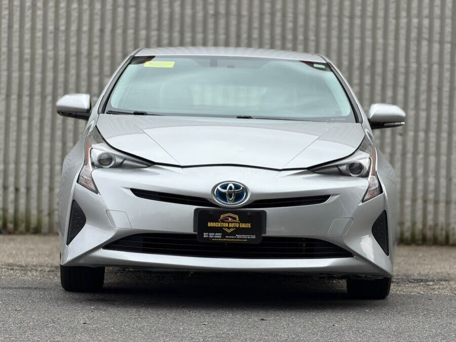 2016 TOYOTA PRIUS