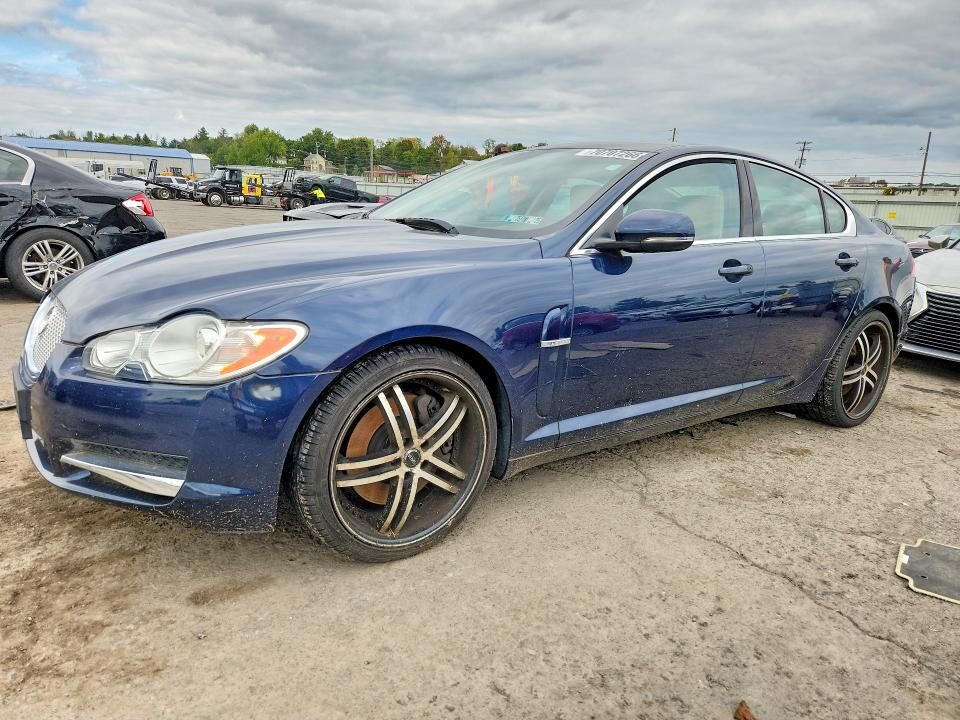 2011 JAGUAR XF