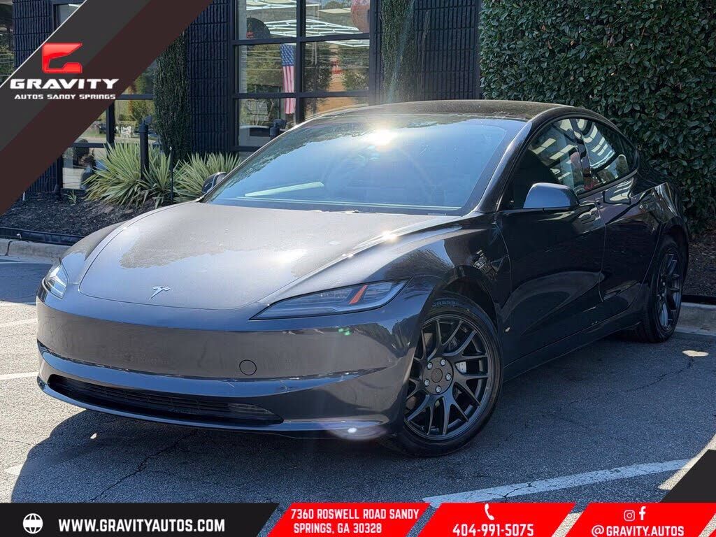 2025 TESLA Model 3