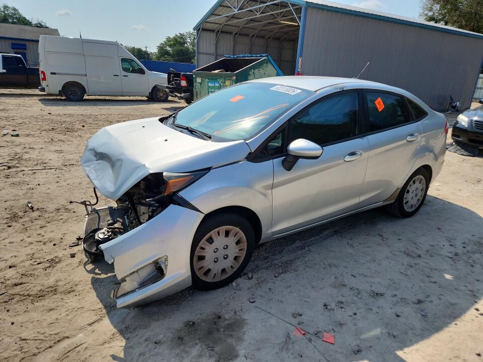2014 FORD Fiesta