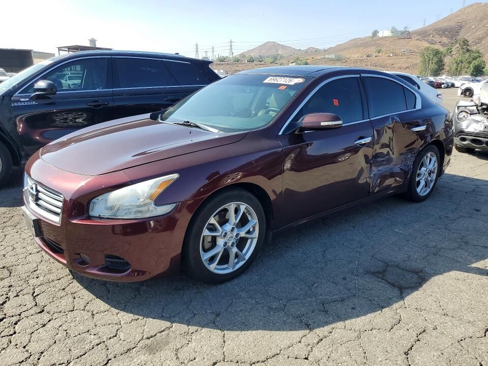 2014 NISSAN Maxima