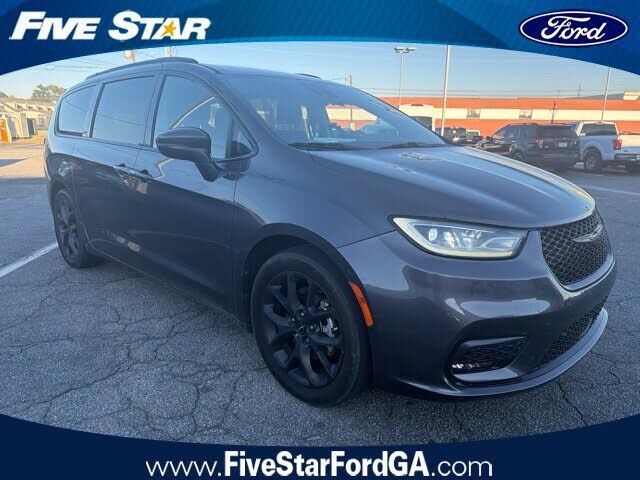 2021 CHRYSLER Pacifica