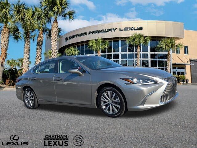 2020 LEXUS ES