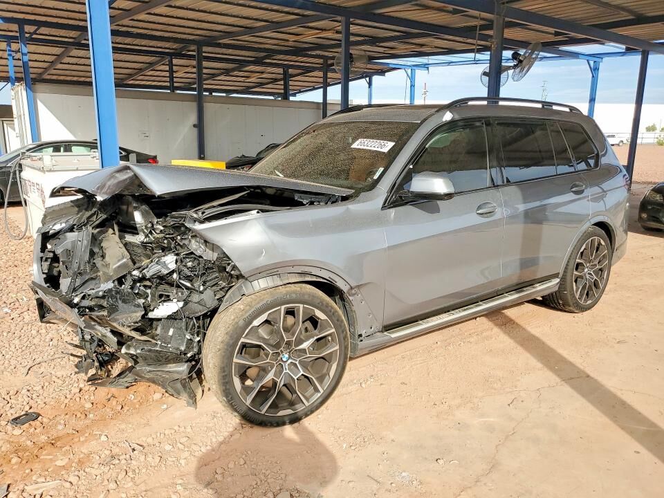 2023 BMW X7