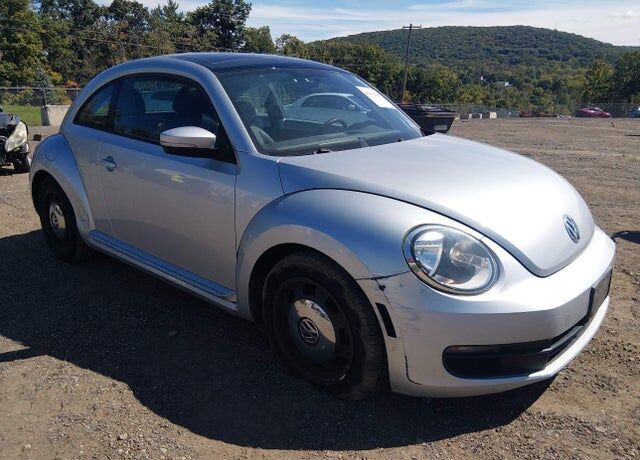 2014 VOLKSWAGEN Beetle