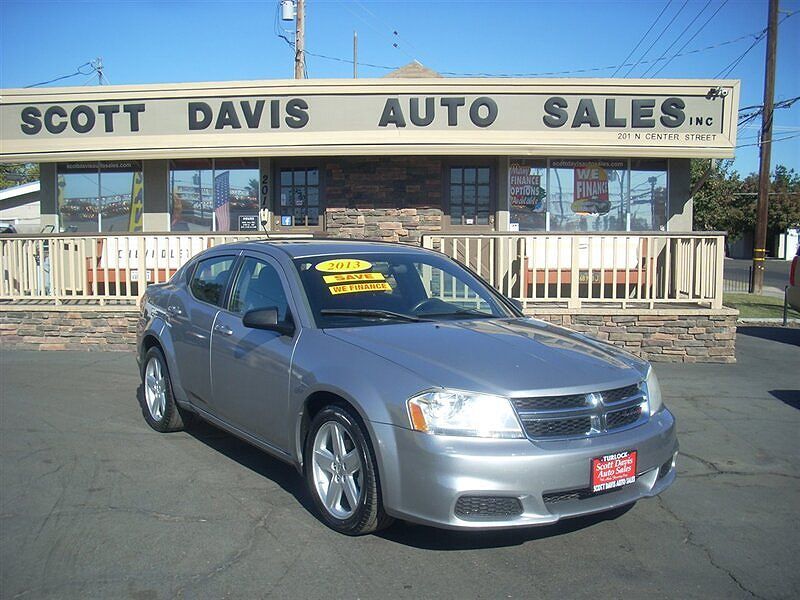 2013 DODGE Avenger