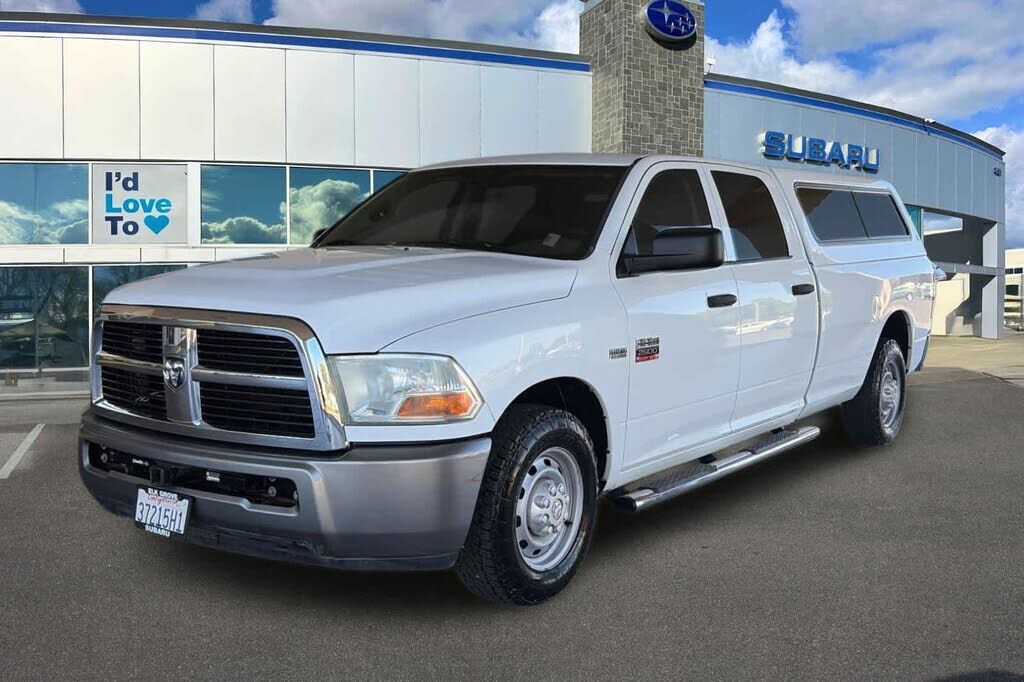 2011 DODGE Ram